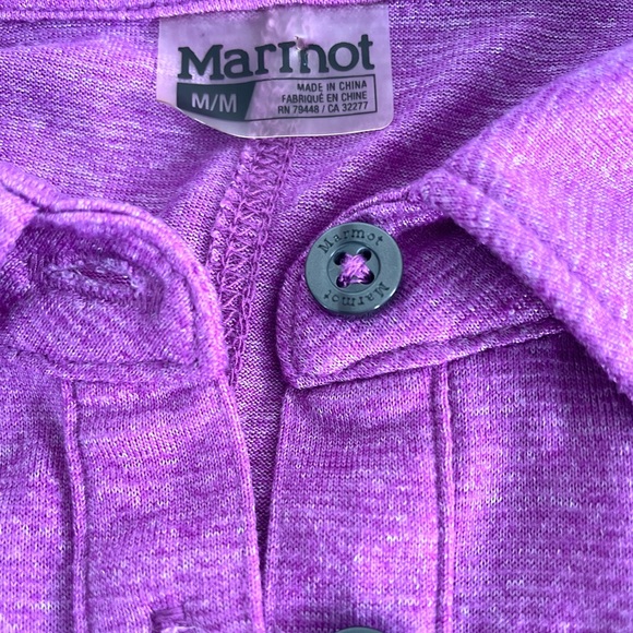 Marmot Shirt Women’s Medium Long Sleeve 1/4 Button Front Purple Lightweight EUC - Picture 6 of 6